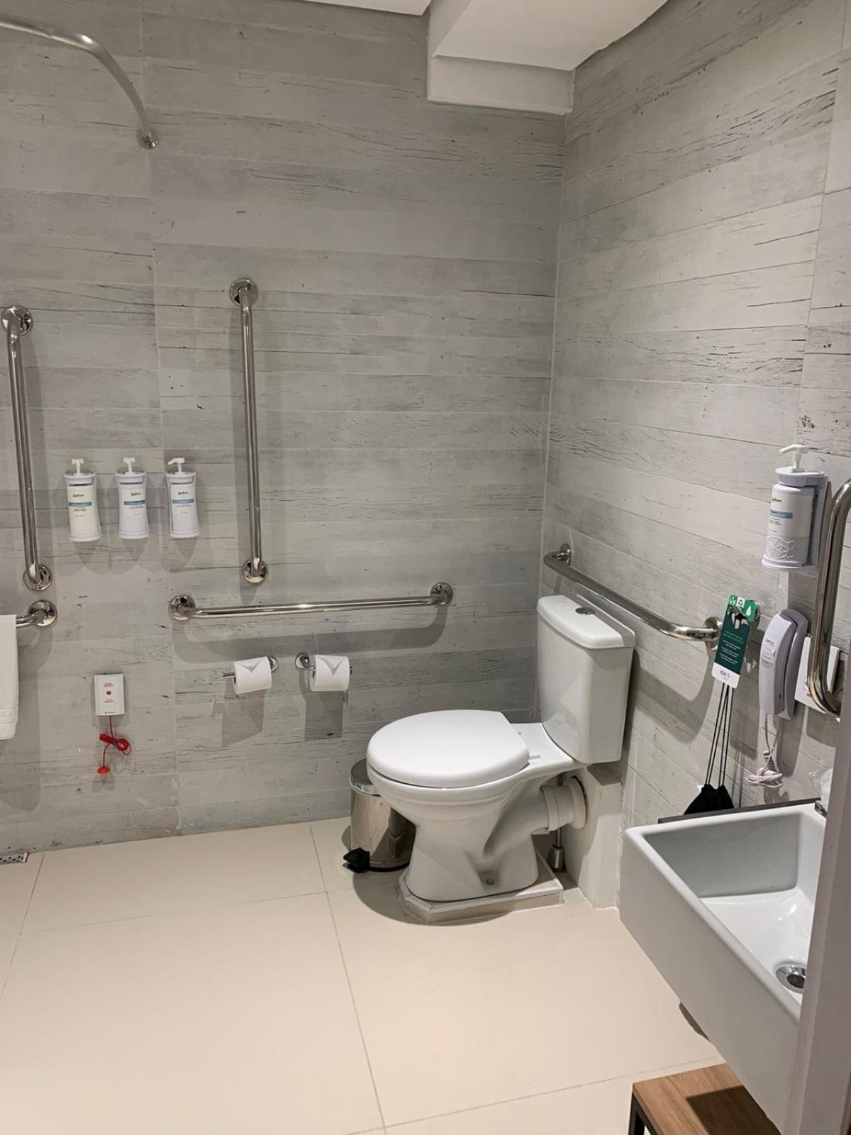 Radisson Pinheiros Hotell São Paulo Exteriör bild
